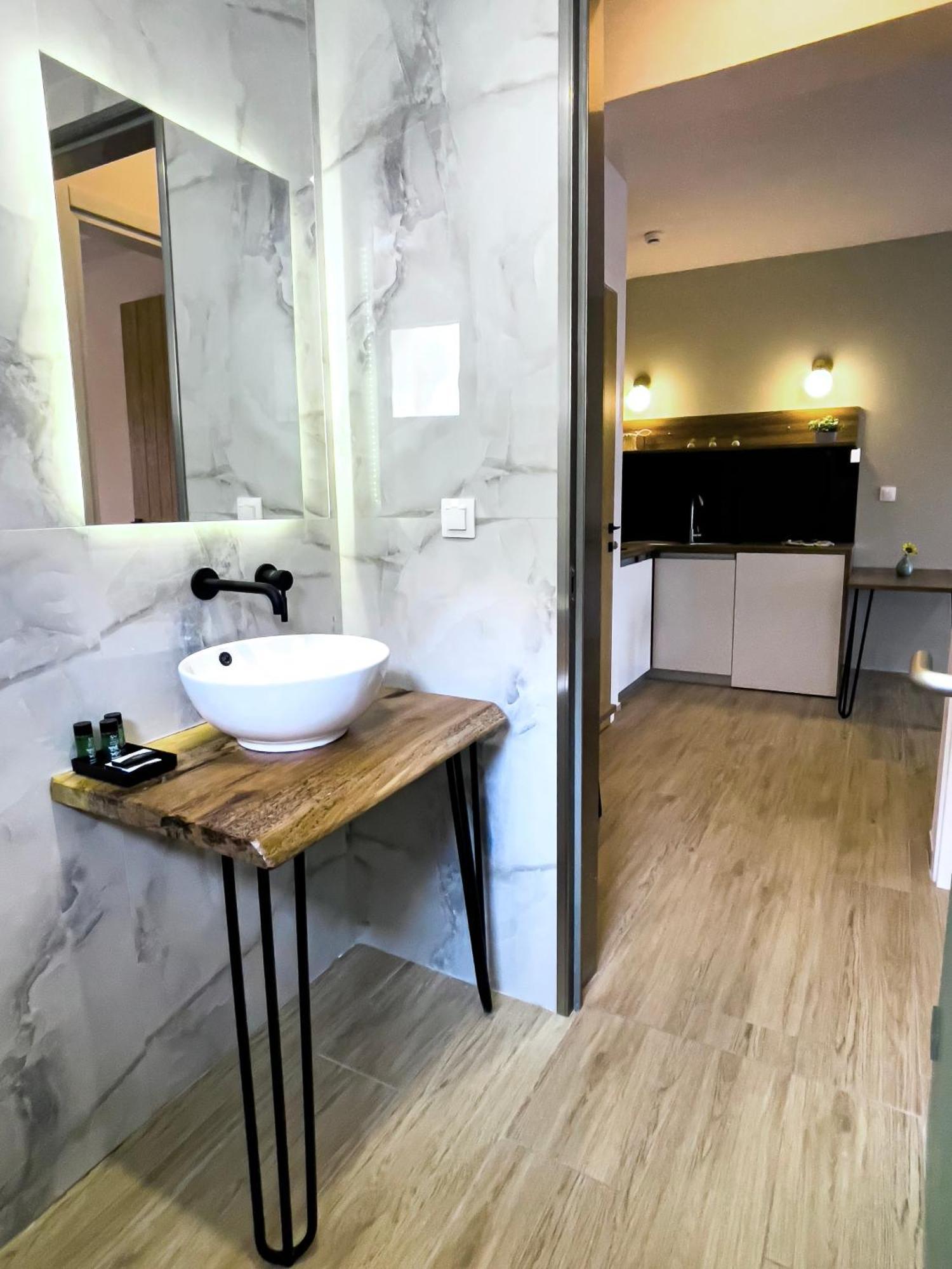 Athonite All Seasons Luxury Suites Ierissós Zewnętrze zdjęcie